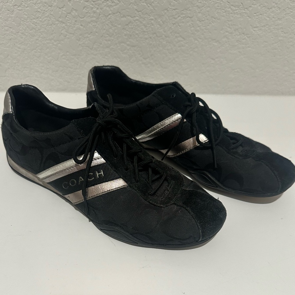 Coach Jayme Sneaker Signature Black Canvas Silver Leather Trim Size 10 - Picture 3 of 10